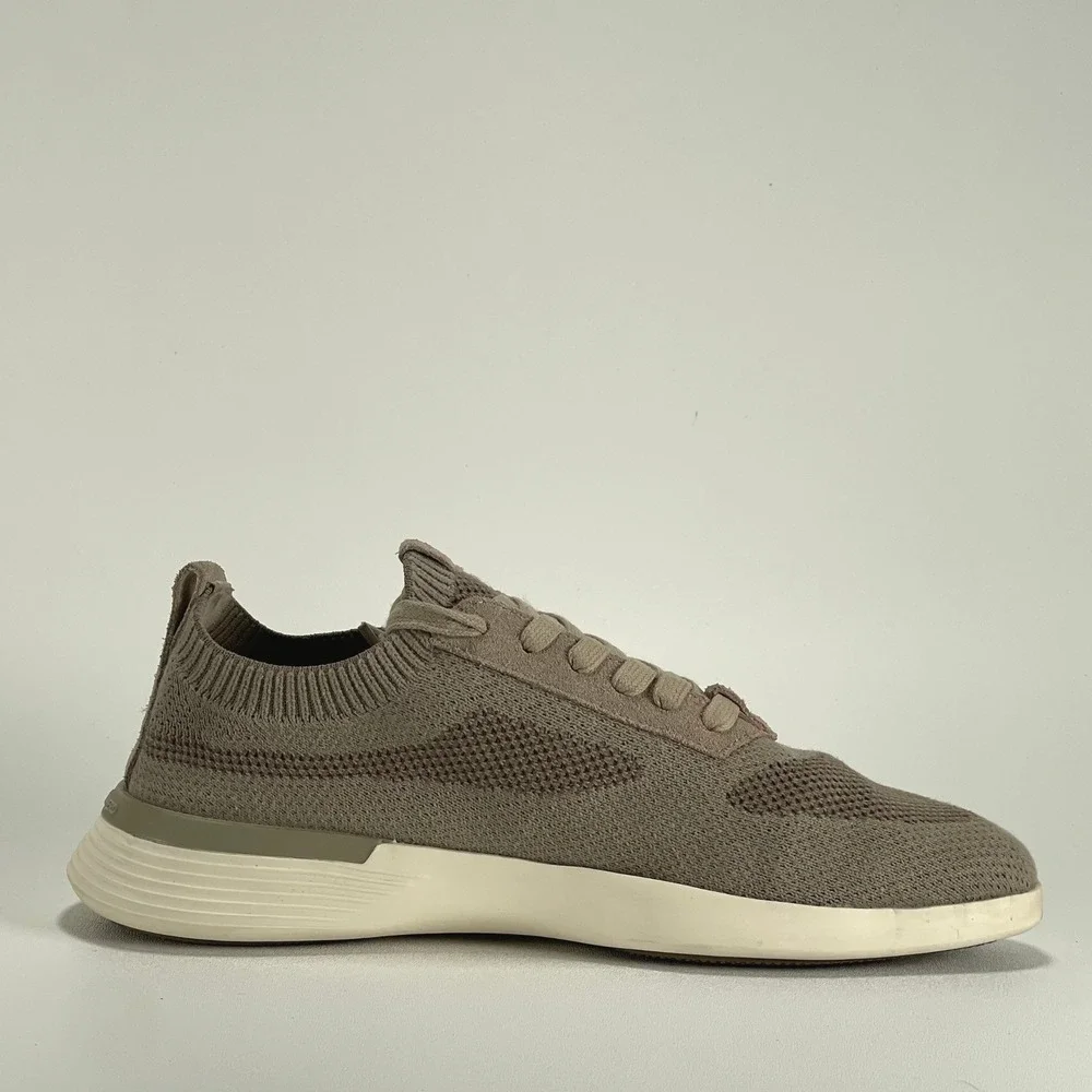 Wolf And Shepherd SupremeKnit Trainers Mens 7 Desert Tan Pull-On Derbys Preppy‎